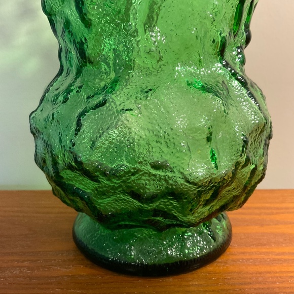 Vintage E.O. Brody Company Green Crinkle Glass Flower Vase 8” - Picture 7 of 13